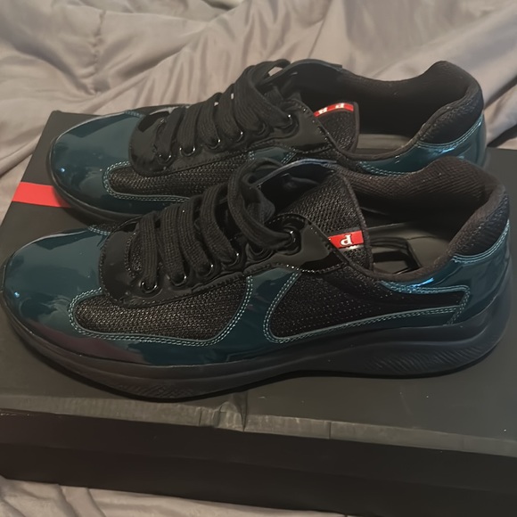 Men pradas - Picture 5 of 6